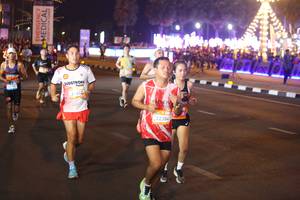 BIB: 22384, 032
                            <button type="button" onclick="openModal(23167057)" class="btn btn-primary btn-sm float-right btn-popup" data-toggle="modal" data-target=".modal-high-quality">
                        <i class="fas fa-shopping-cart"></i> Add to Cart
                    </button>
                                            <button type="button" onclick="isThisMe(23167057, true)" class="btn btn-success btn-sm float-right btn-popup btn-isme hidden" data-toggle="tooltip" data-placement="bottom" title="นี่คือรูปของคุณใช่ไหม คลิกที่นี่เพื่อเอาเข้าอัลบั้ม">
                        <i class="fas fa-plus"></i> Add to album
                    </button>
                    <button type="button" onclick="isThisMe(23167057, false)" class="btn btn-warning btn-sm float-right btn-popup btn-isnotme hidden">
                        <i class="fas fa-ban"></i> Remove from album
                    </button>